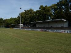 Tribünenüberdachung im Jahnstadion Bückeburg